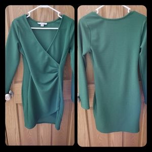 Green Dress, long sleeve